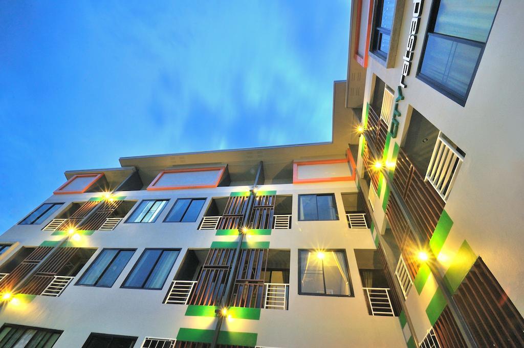 City Ratsada Lampang Extérieur photo